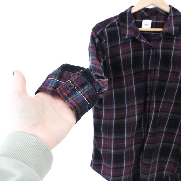 *Vans Purple & Black Plaid Flannel - Picture 5 of 6